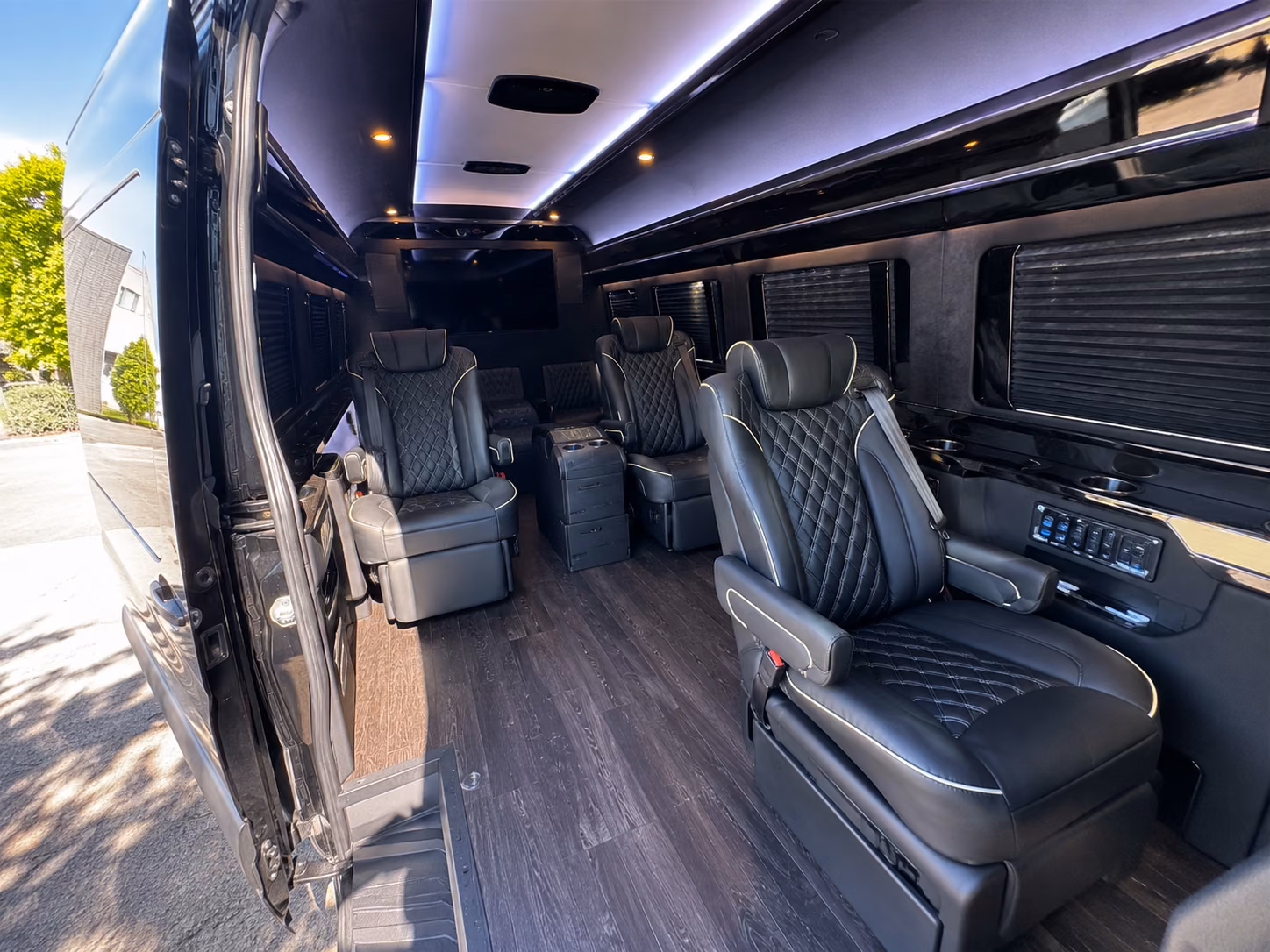 find the perfect transportation for your next prom 4