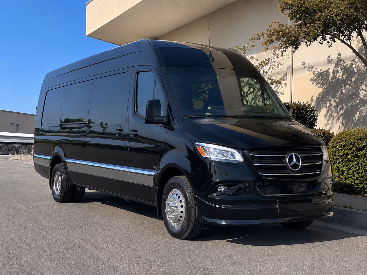 find the perfect transportation for your next sporting event 1